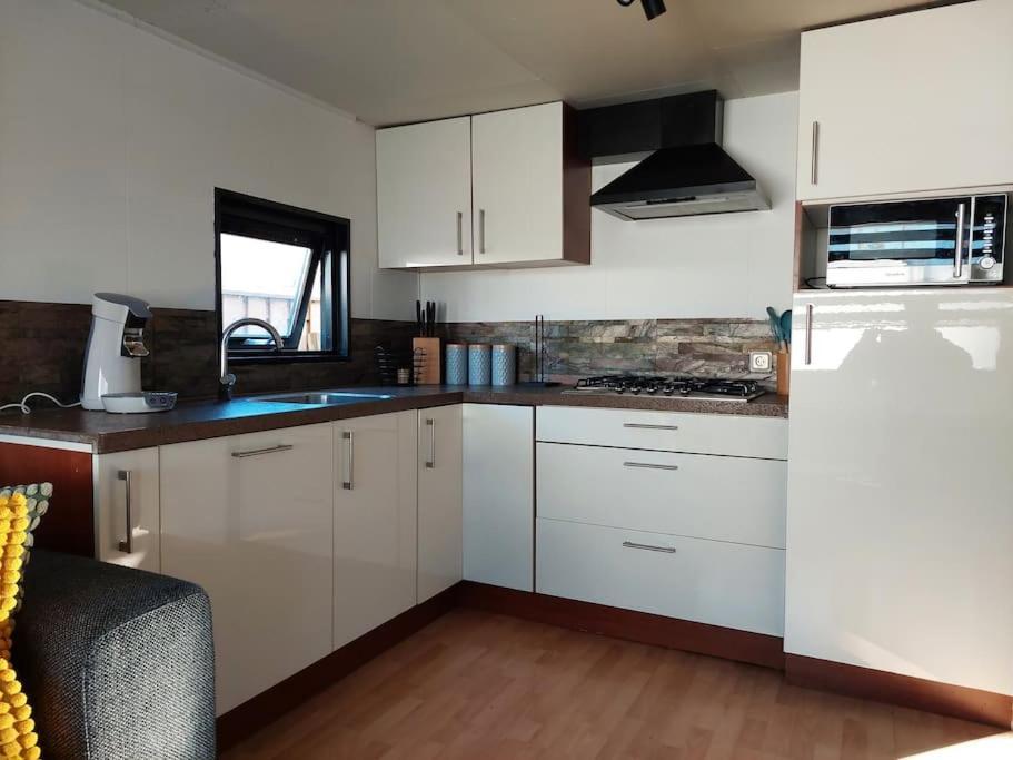 Stelle Maris, Nice Place In Heinkenszand, 2 Bedrooms, Outdoor Swimming Pool, Wifi Smart Tv And Privacy Eksteriør billede